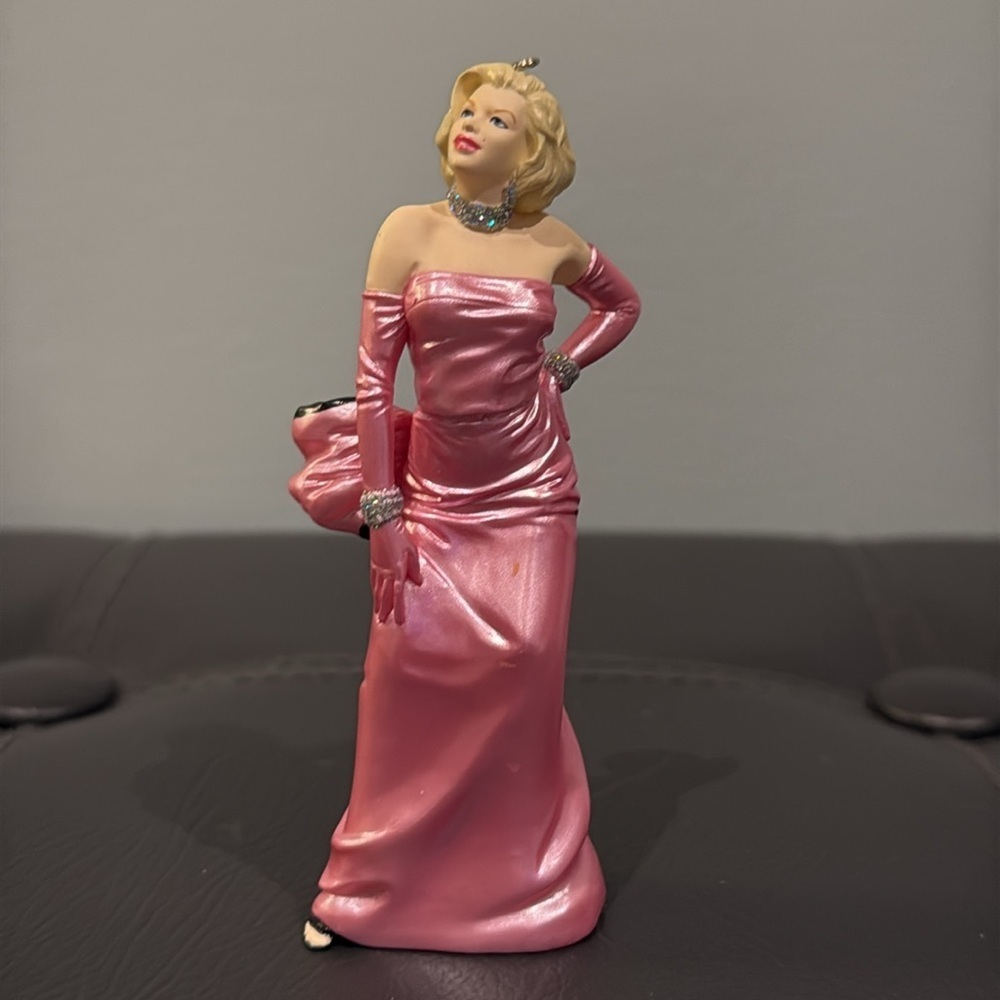*Vintage* Hallmark | Marilyn Monroe Keepsake New Collector Series Ornament-1997